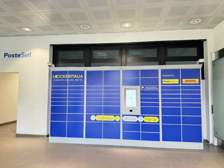 TORINO – Poste: installati due locker per consegna e ritiro pacchi